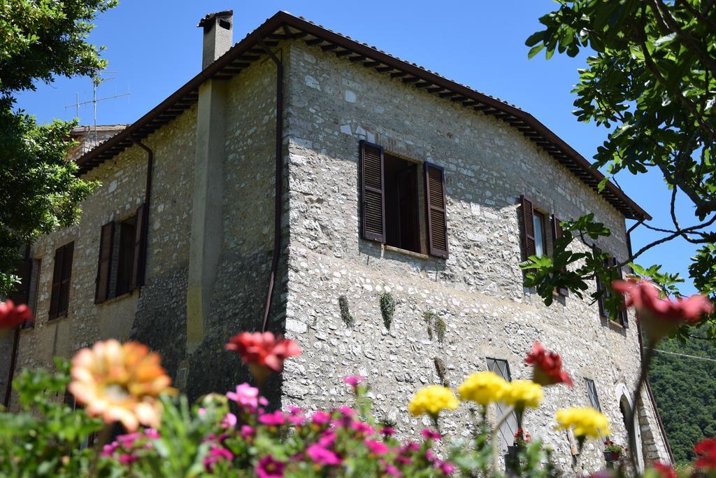 Campagna In Compagnia Villa Vallo di Nera Buitenkant foto