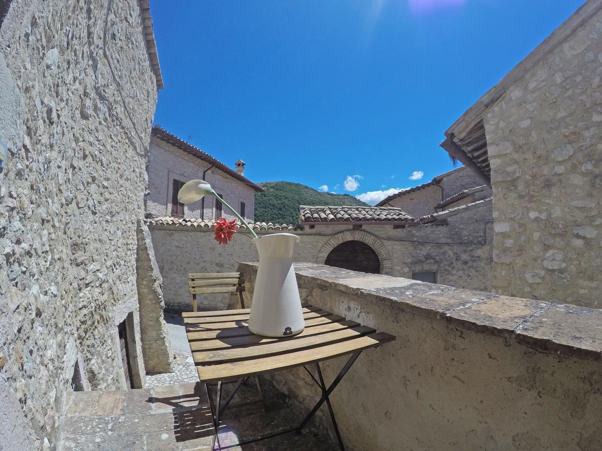 Campagna In Compagnia Villa Vallo di Nera Buitenkant foto