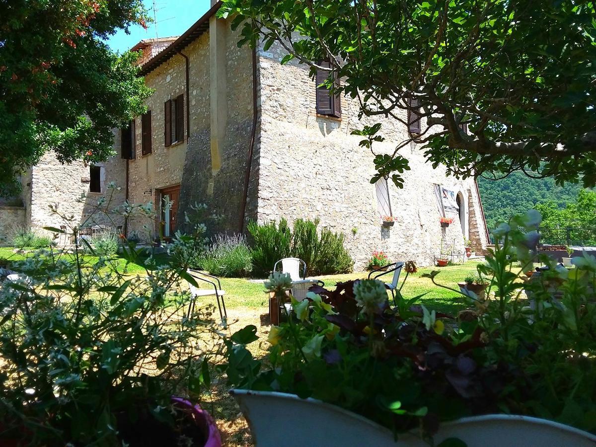 Campagna In Compagnia Villa Vallo di Nera Buitenkant foto