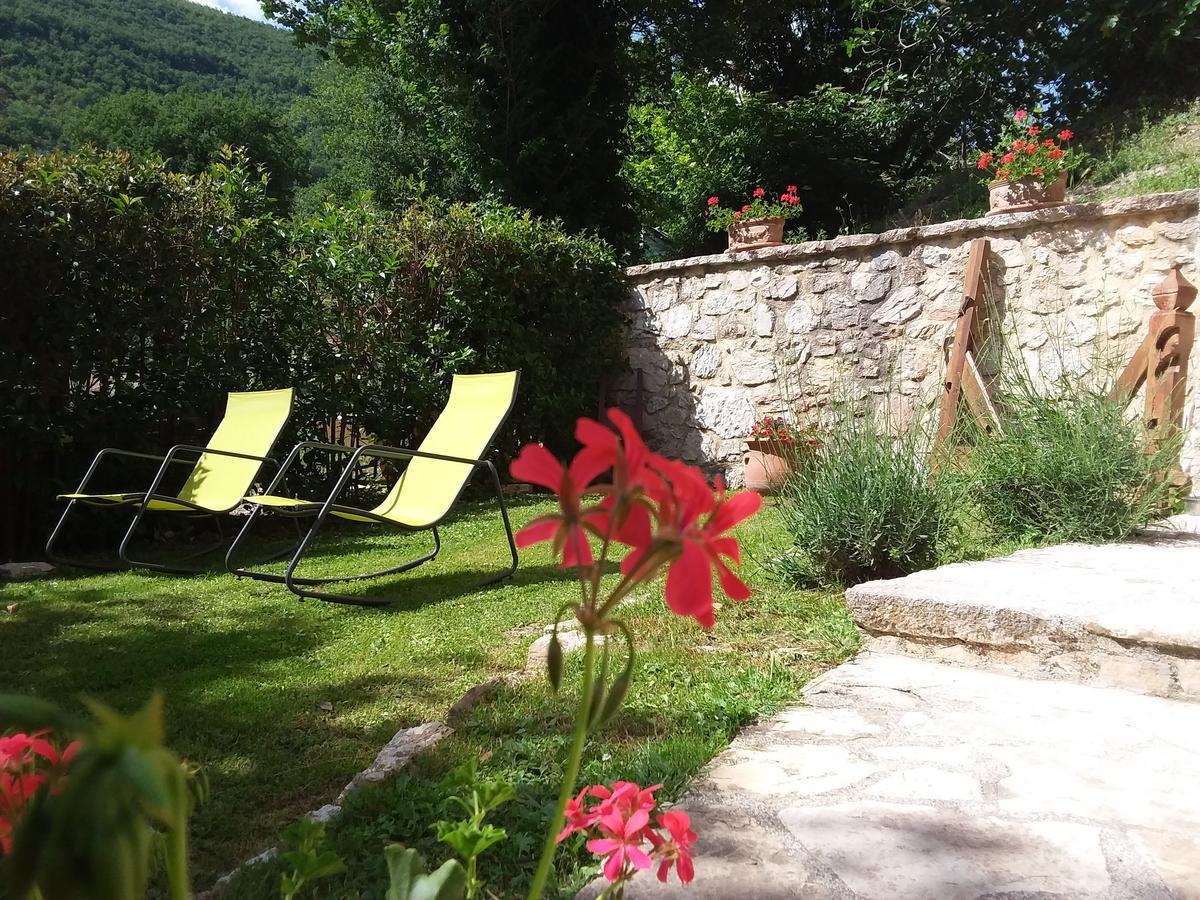 Campagna In Compagnia Villa Vallo di Nera Buitenkant foto